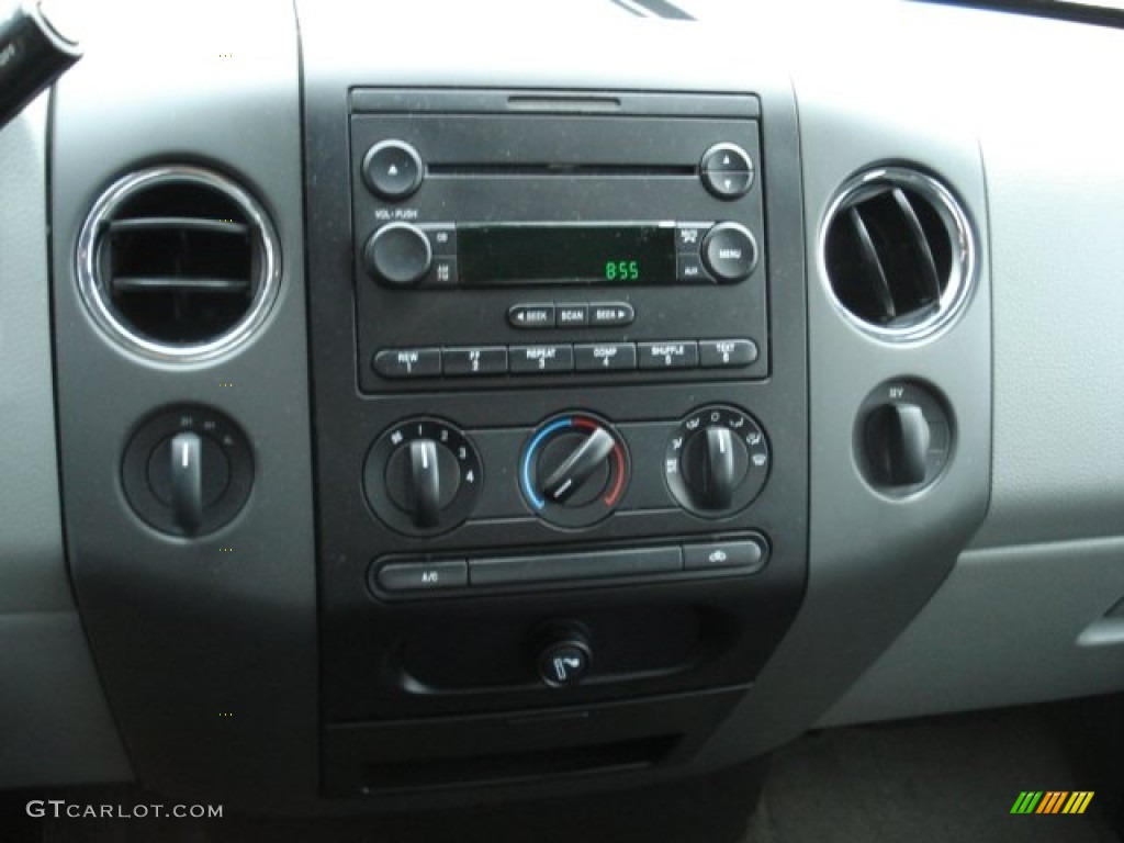 2006 F150 XLT Regular Cab 4x4 - Dark Shadow Grey Metallic / Medium Flint photo #22
