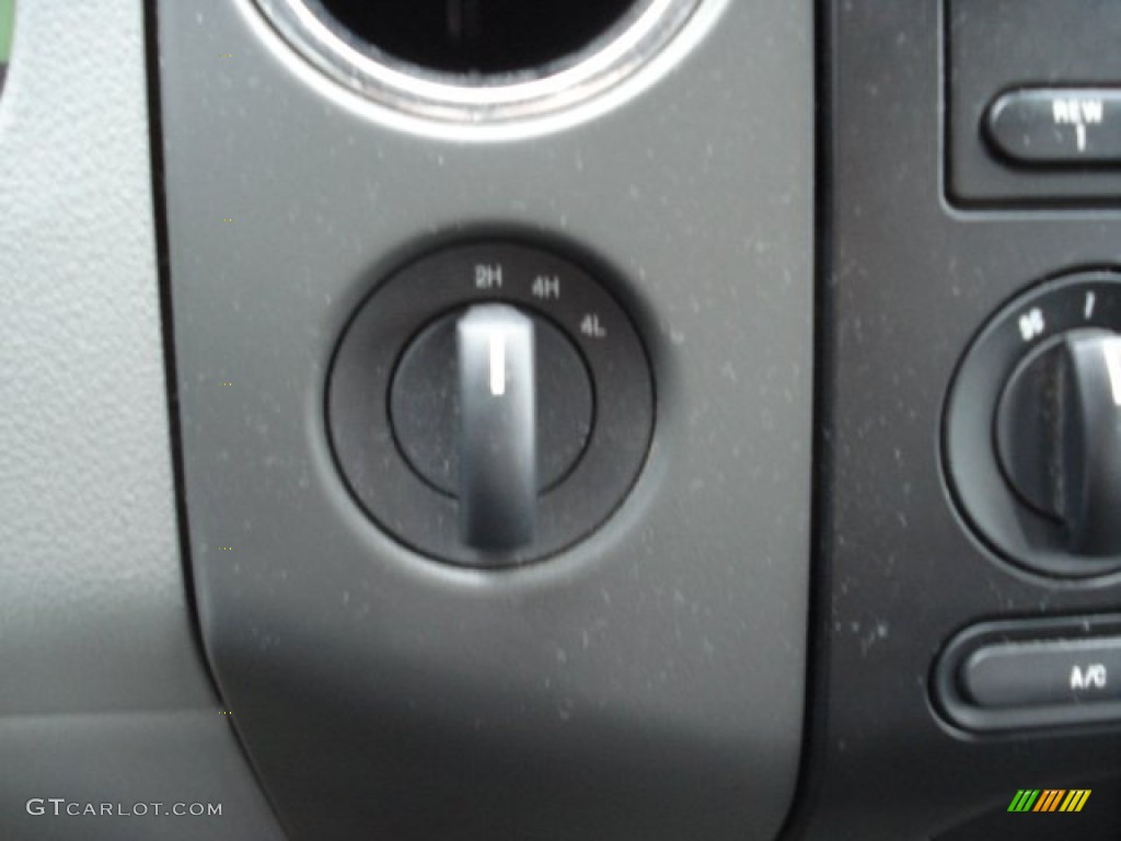 2006 F150 XLT Regular Cab 4x4 - Dark Shadow Grey Metallic / Medium Flint photo #23