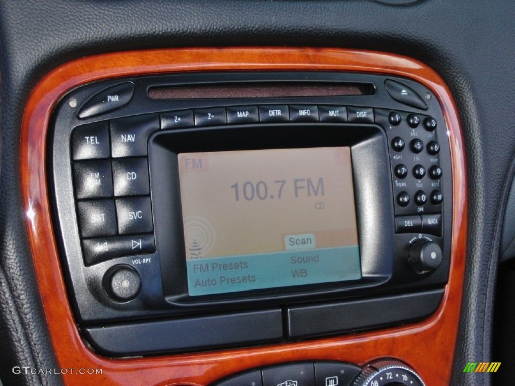 2004 Mercedes-Benz SL 500 Roadster Controls Photo #55262527