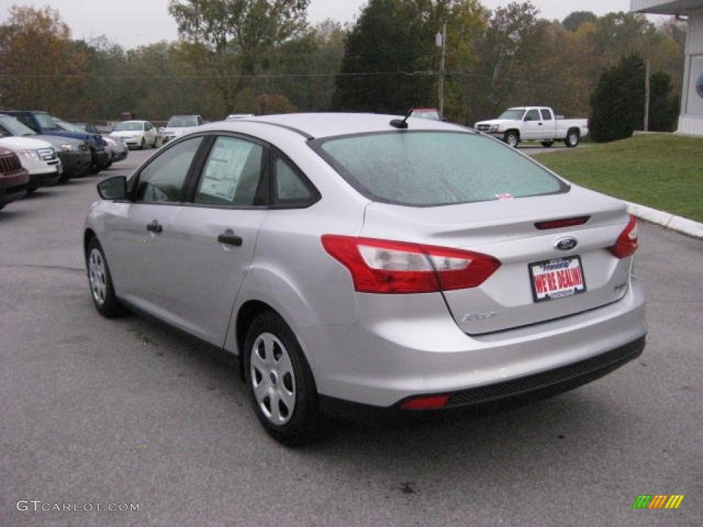 2012 Focus S Sedan - Ingot Silver Metallic / Charcoal Black photo #8