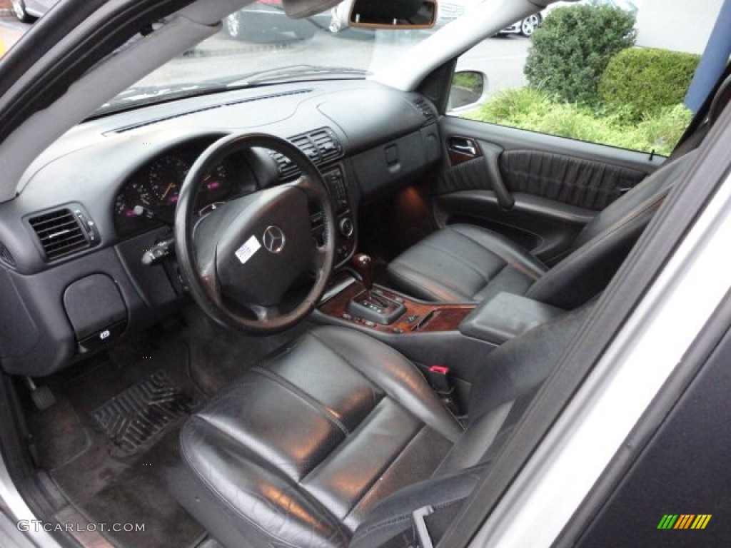 Charcoal Interior 2004 Mercedes-Benz ML 500 4Matic Photo #55266964