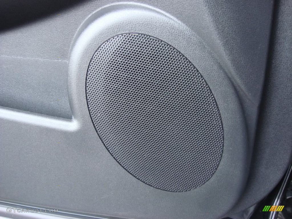 2011 Rogue S Krom Edition - Wicked Black / Gray photo #15