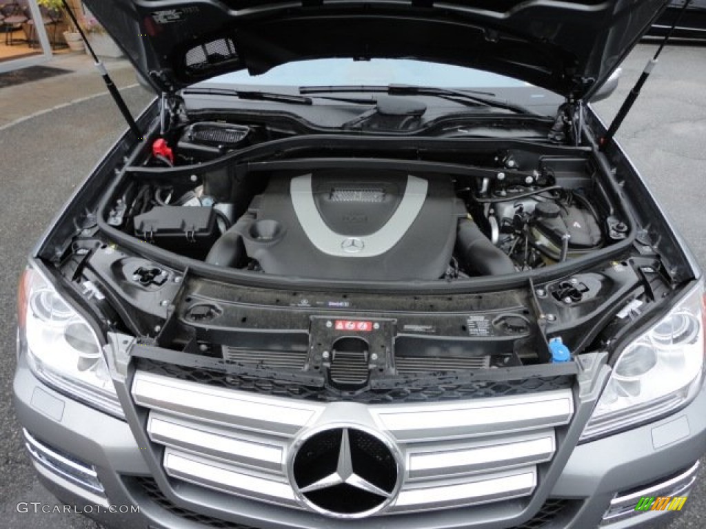 2010 Mercedes-Benz GL 550 4Matic 5.5 Liter DOHC 32-Valve VVT V8 Engine Photo #55267759