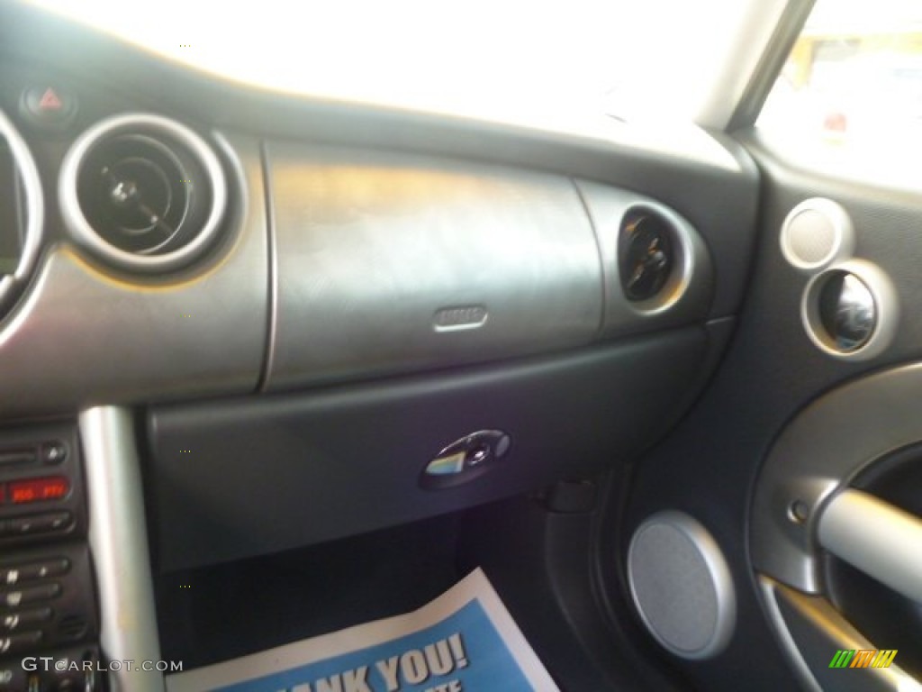 2003 Cooper S Hardtop - Pure Silver Metallic / Space Grey/Panther Black photo #18