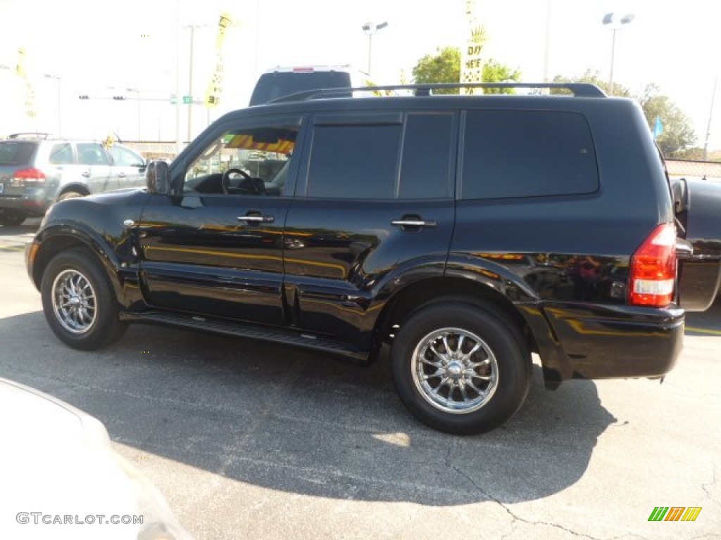 2006 Montero Limited 4x4 - Midnight Black / Charcoal photo #7