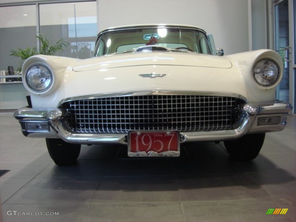 Colonial White 1957 Ford Thunderbird Convertible Exterior Photo #55269946
