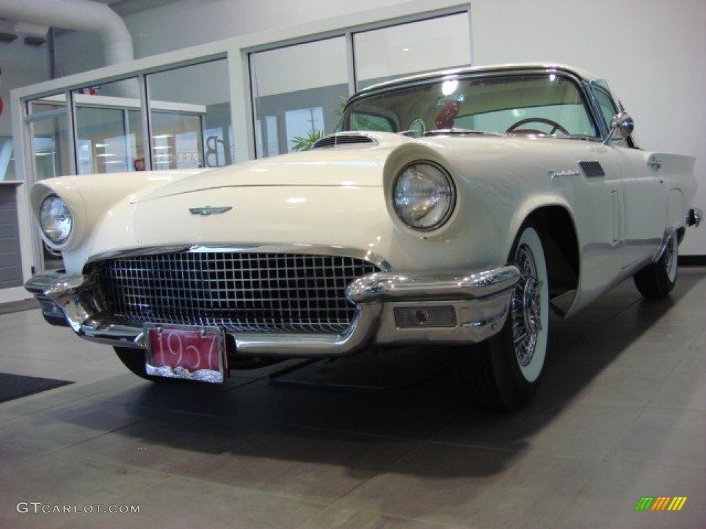 1957 Thunderbird Convertible - Colonial White / Flame Red photo #3