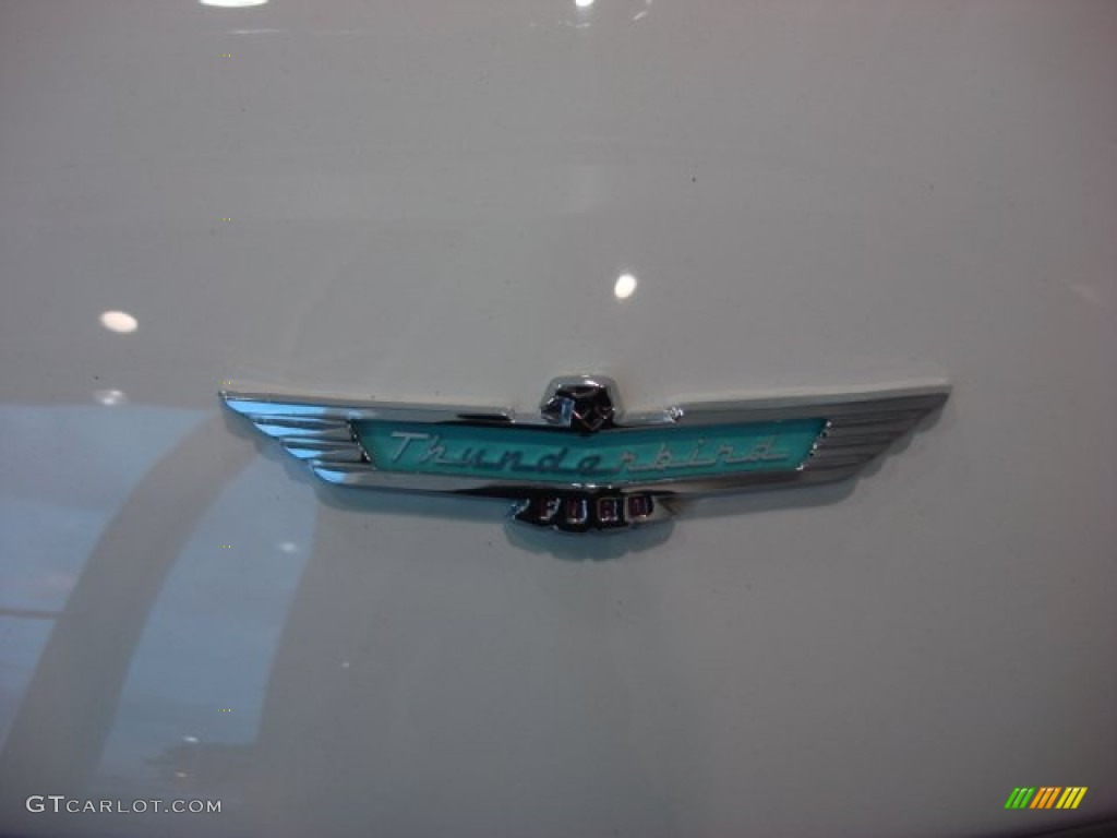 1957 Ford Thunderbird Convertible Marks and Logos Photo #55270000