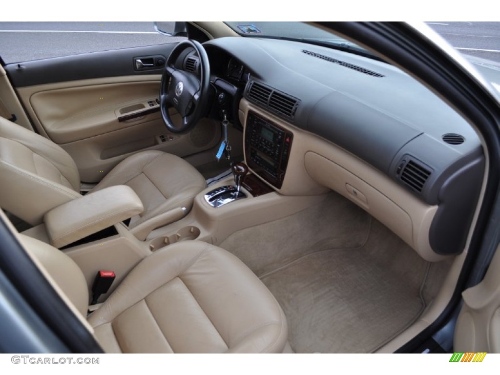 Beige Interior 2005 Volkswagen Passat Glx Sedan Photo