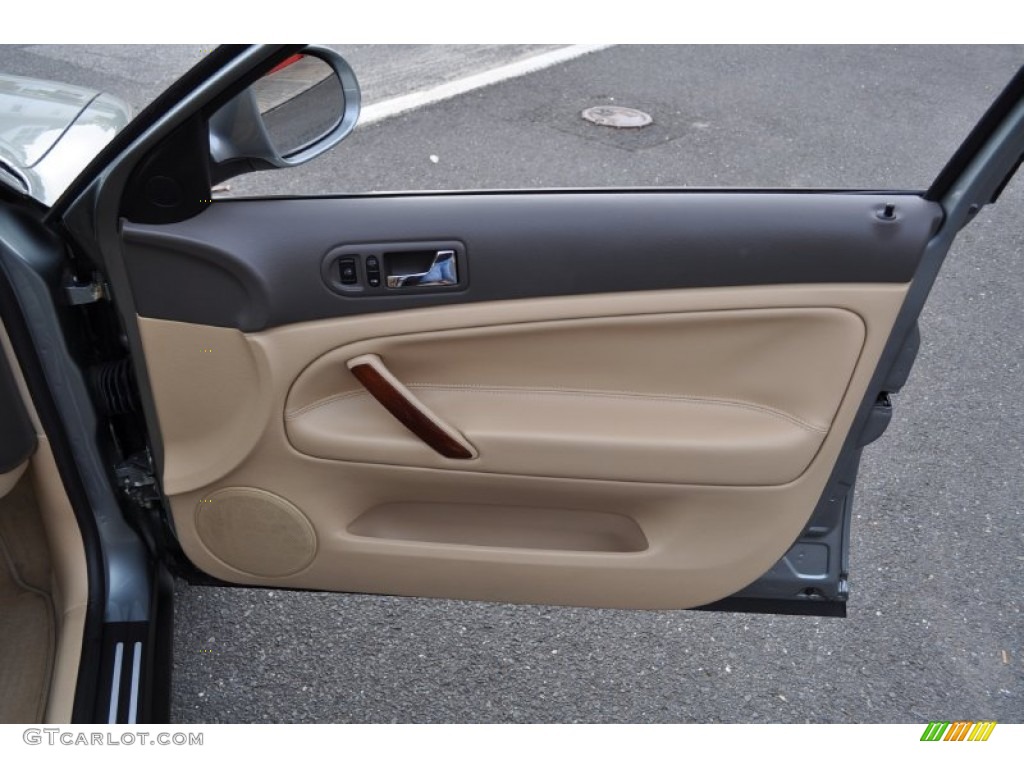 2005 Volkswagen Passat GLX Sedan Beige Door Panel Photo #55270579