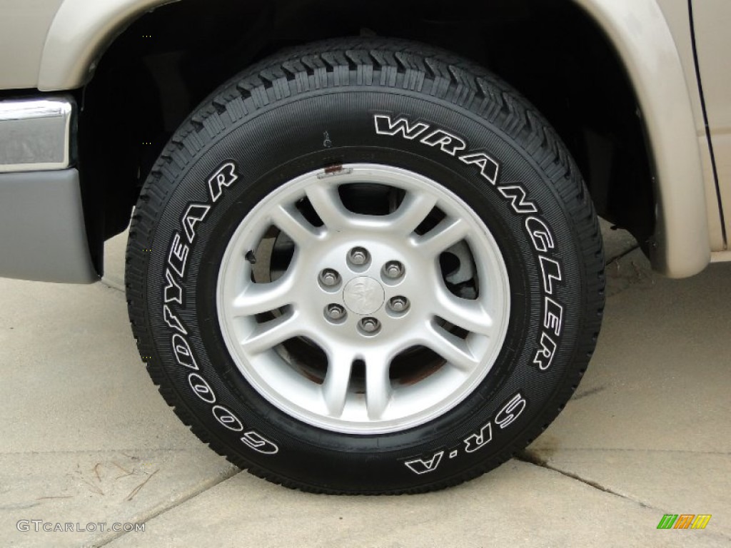 2003 Dodge Dakota SLT Club Cab Wheel Photo #55272341