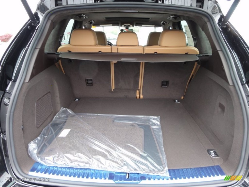 2012 Porsche Cayenne Turbo Trunk Photo #55272497