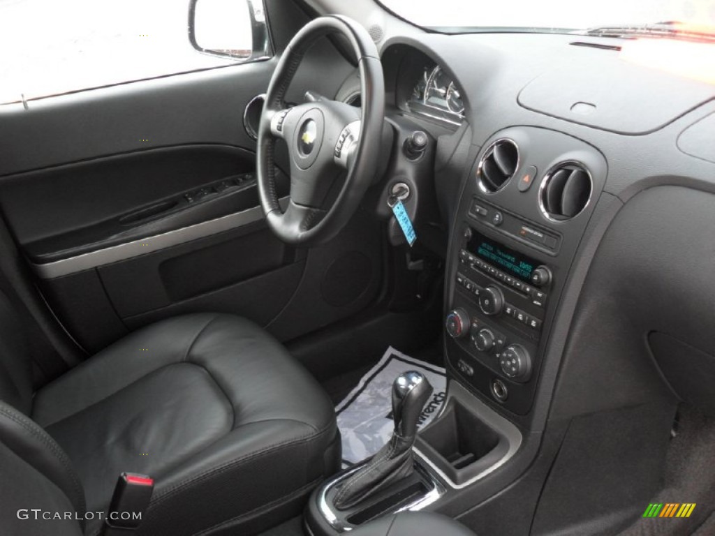 2011 HHR LT - Arctic Ice White / Ebony photo #20