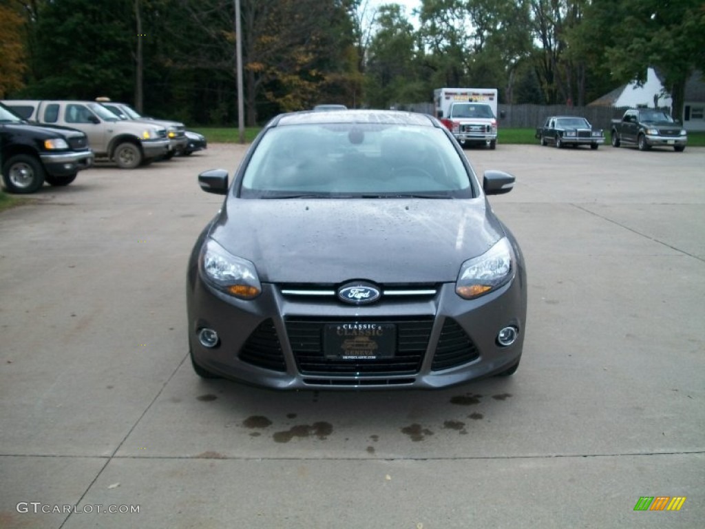 2012 Focus Titanium 5-Door - Sterling Grey Metallic / Charcoal Black Leather photo #2