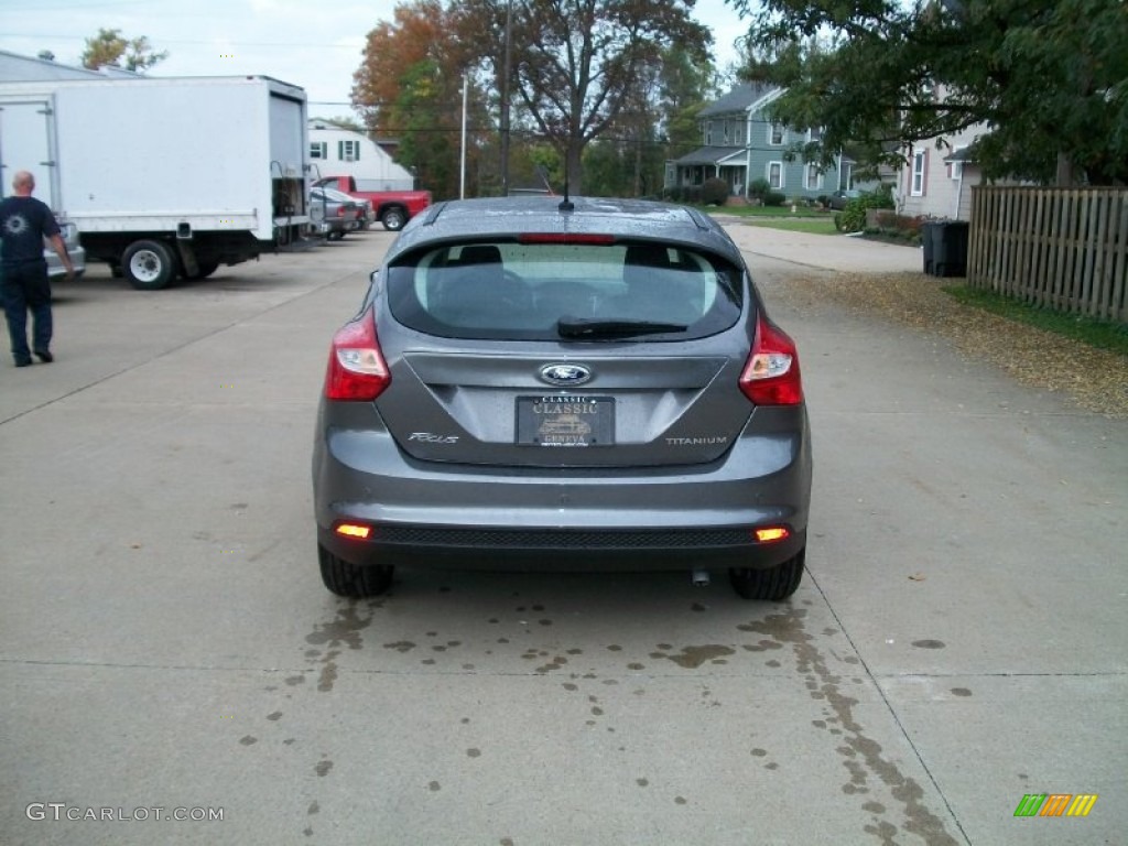 2012 Focus Titanium 5-Door - Sterling Grey Metallic / Charcoal Black Leather photo #5