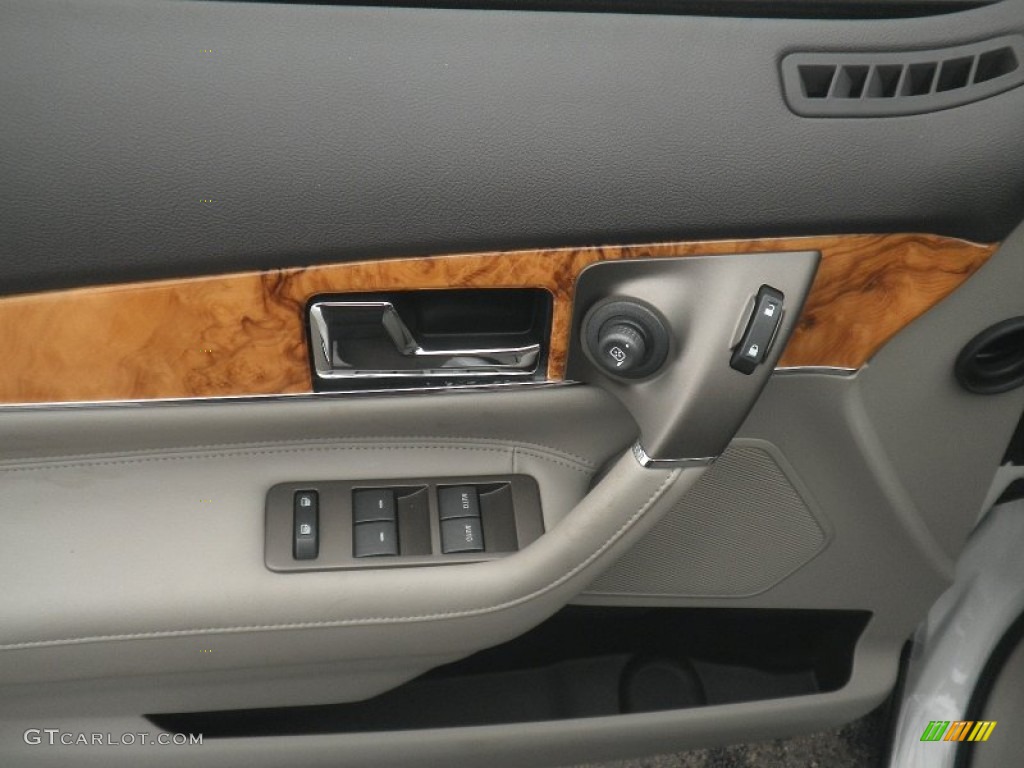 2011 Lincoln MKX AWD Medium Light Stone Door Panel Photo #55277747