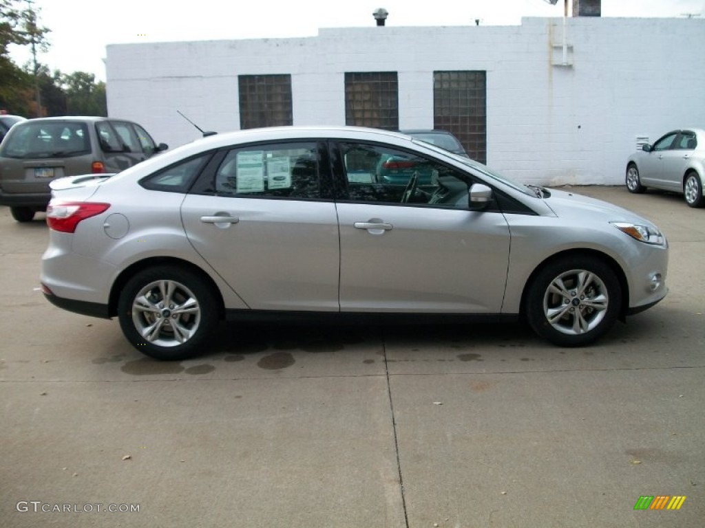 2012 Focus SE Sport Sedan - Ingot Silver Metallic / Two-Tone Sport photo #4