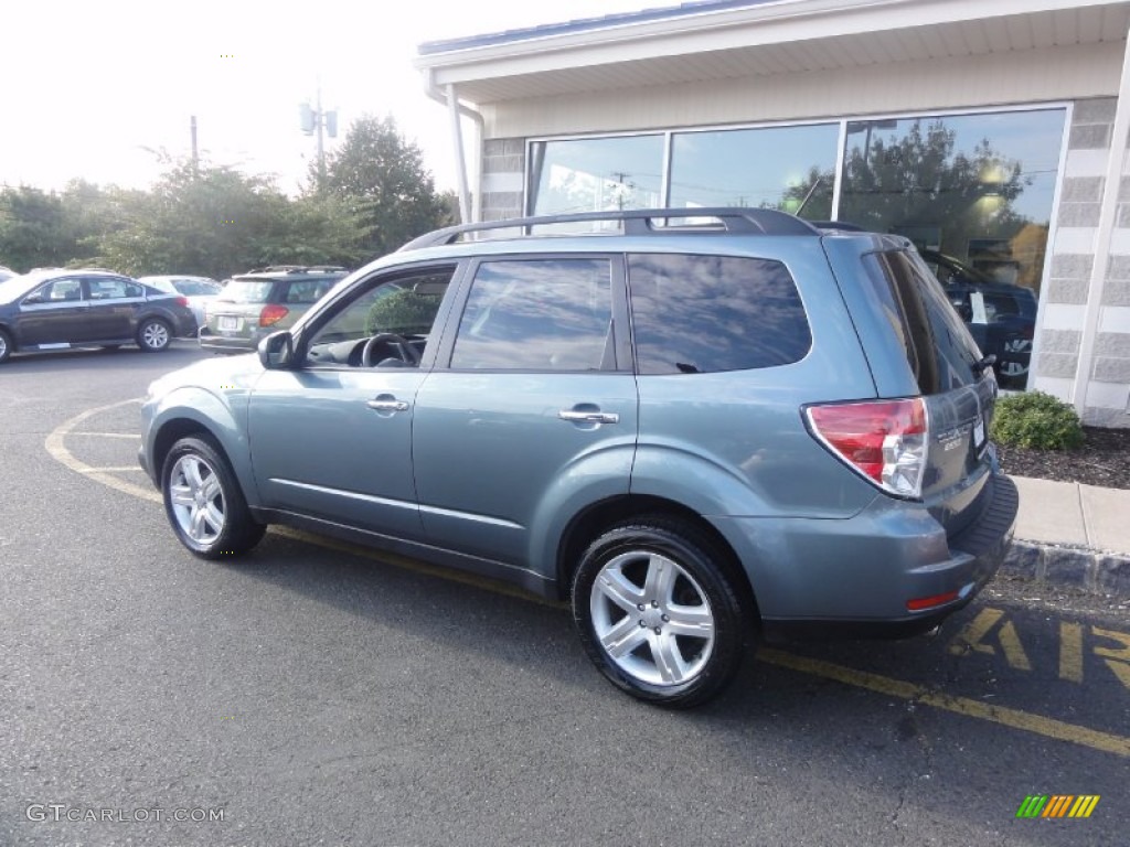 2009 Forester 2.5 X Limited - Sage Green Metallic / Platinum photo #4