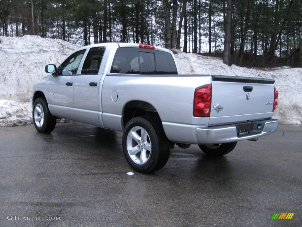 2008 Ram 1500 Big Horn Edition Quad Cab 4x4 - Bright Silver Metallic / Medium Slate Gray photo #10