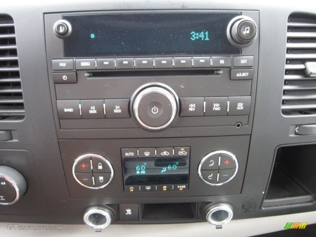 2008 Chevrolet Silverado 1500 LT Crew Cab 4x4 Audio System Photo #55278602
