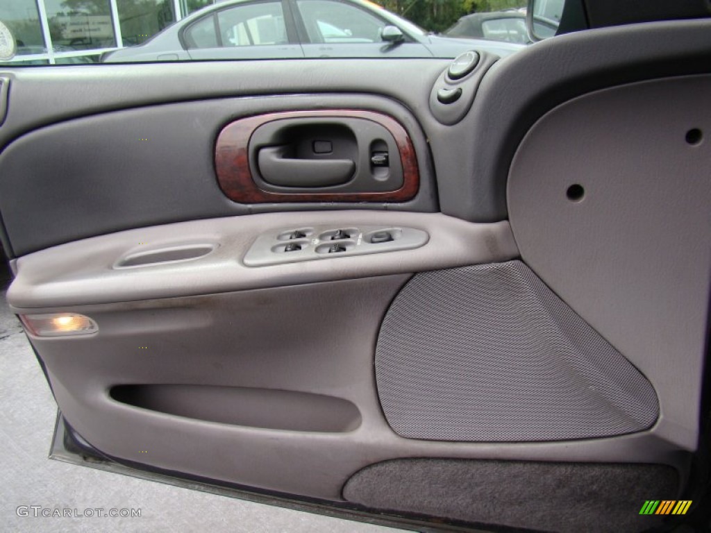 1999 Chrysler Concorde LX Medium Quartz Door Panel Photo #55280166