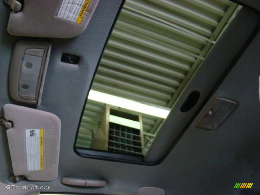 2004 Suzuki XL7 LX 4x4 Sunroof Photos