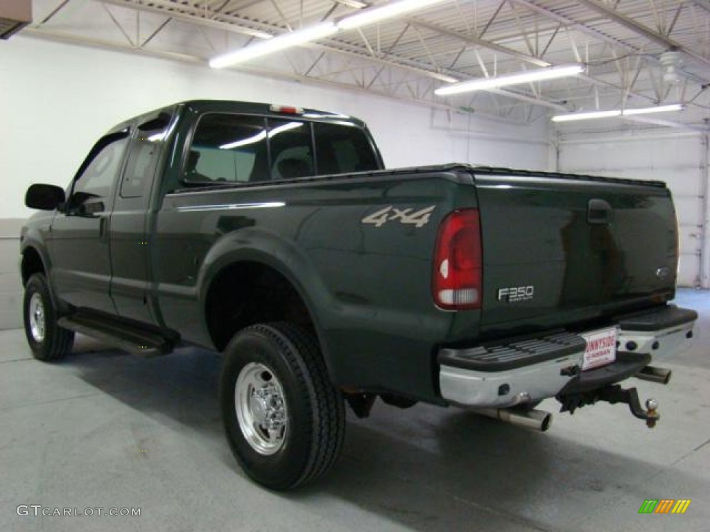 2003 F350 Super Duty Lariat SuperCab 4x4 - Dark Highland Green Metallic / Medium Parchment photo #8