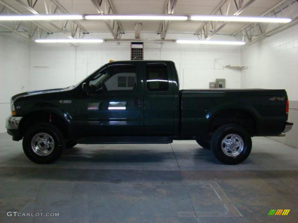 2003 F350 Super Duty Lariat SuperCab 4x4 - Dark Highland Green Metallic / Medium Parchment photo #9