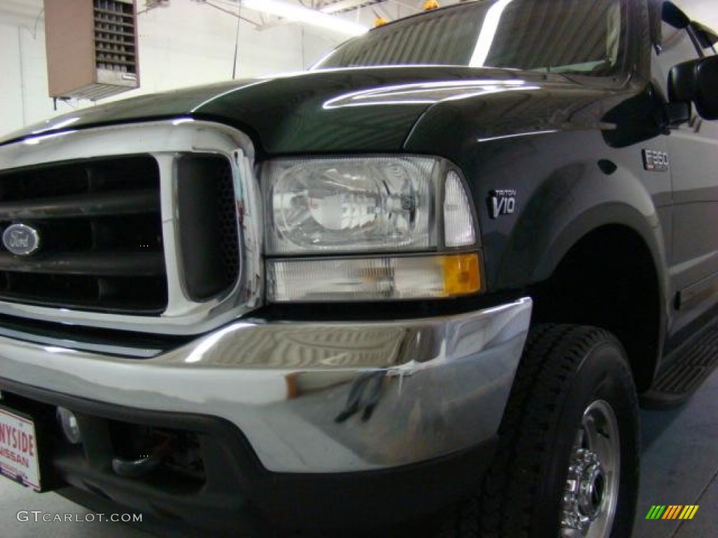 2003 F350 Super Duty Lariat SuperCab 4x4 - Dark Highland Green Metallic / Medium Parchment photo #14