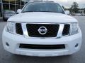 Avalanche White - Pathfinder SE Photo No. 8