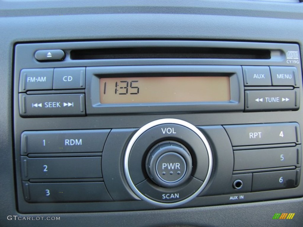 2012 Nissan Versa 1.6 S Sedan Audio System Photo #55282350
