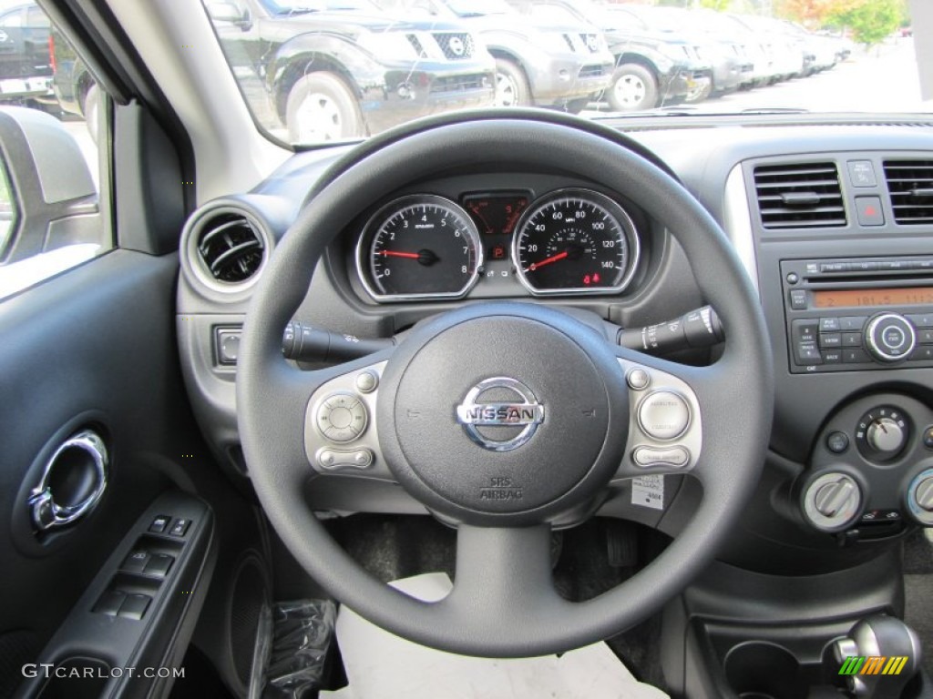 2012 Nissan Versa 1.6 SL Sedan Wheel Photo #55282392