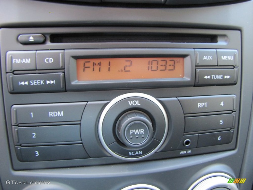 2011 Nissan 370Z Sport Coupe Audio System Photo #55282740