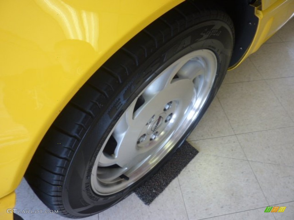 1995 Corvette Convertible - Competition Yellow / Beige photo #9