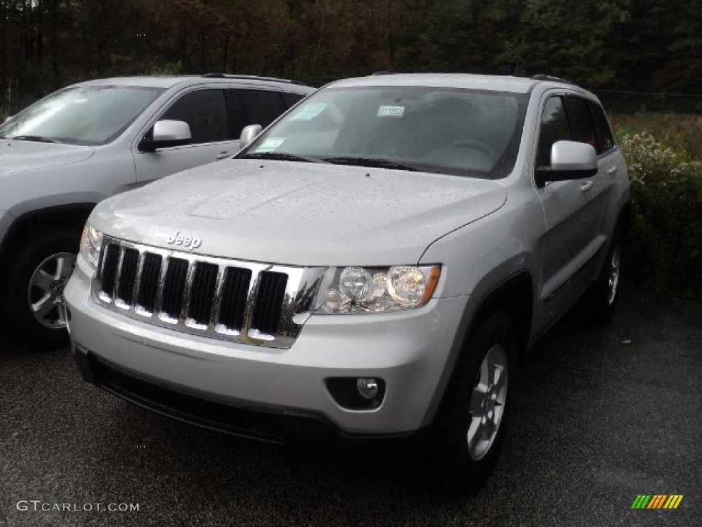 2012 Grand Cherokee Laredo 4x4 - Bright Silver Metallic / Black photo #1