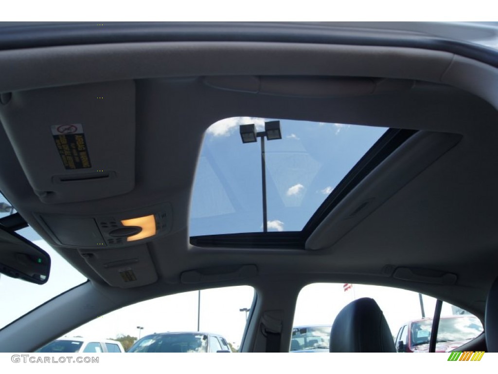 2006 Lexus IS 350 Sunroof Photos