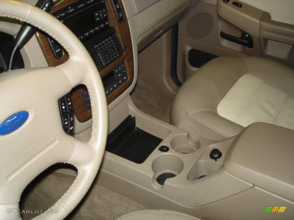 2005 Explorer Eddie Bauer 4x4 - Dark Blue Pearl Metallic / Medium Parchment photo #16