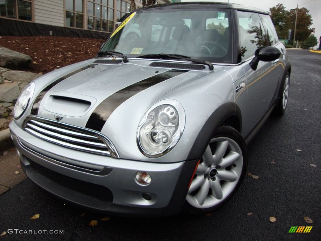 2005 Cooper S Hardtop - Pure Silver Metallic / Panther Black photo #1