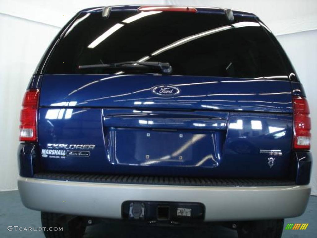 2005 Explorer Eddie Bauer 4x4 - Dark Blue Pearl Metallic / Medium Parchment photo #43