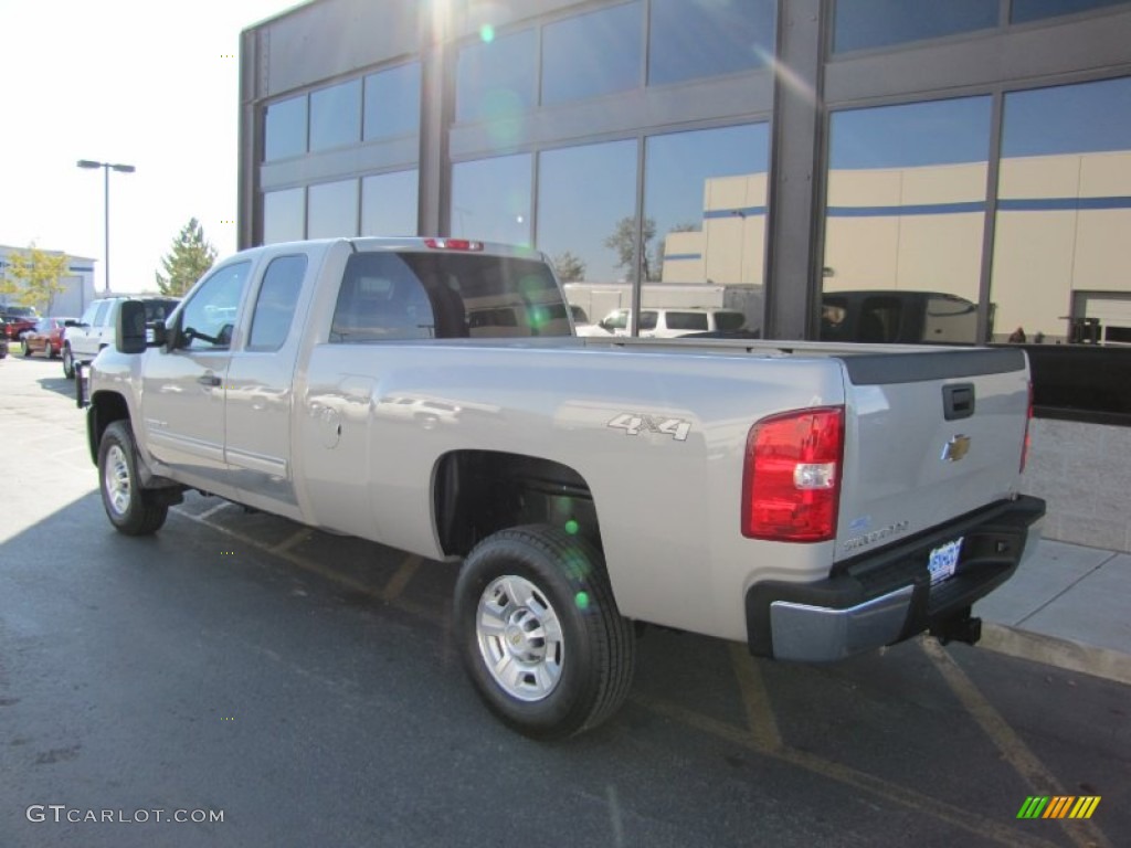 2009 Silverado 3500HD LT Extended Cab 4x4 - Silver Birch Metallic / Ebony photo #31