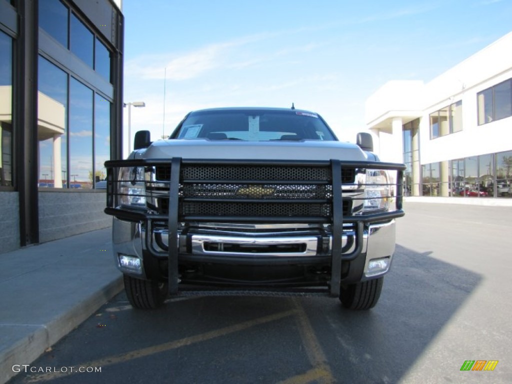 2009 Silverado 3500HD LT Extended Cab 4x4 - Silver Birch Metallic / Ebony photo #34