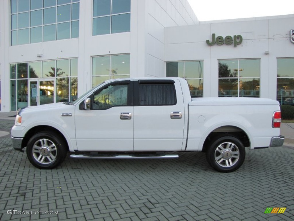 2005 F150 Lariat SuperCrew - Oxford White / Tan photo #2