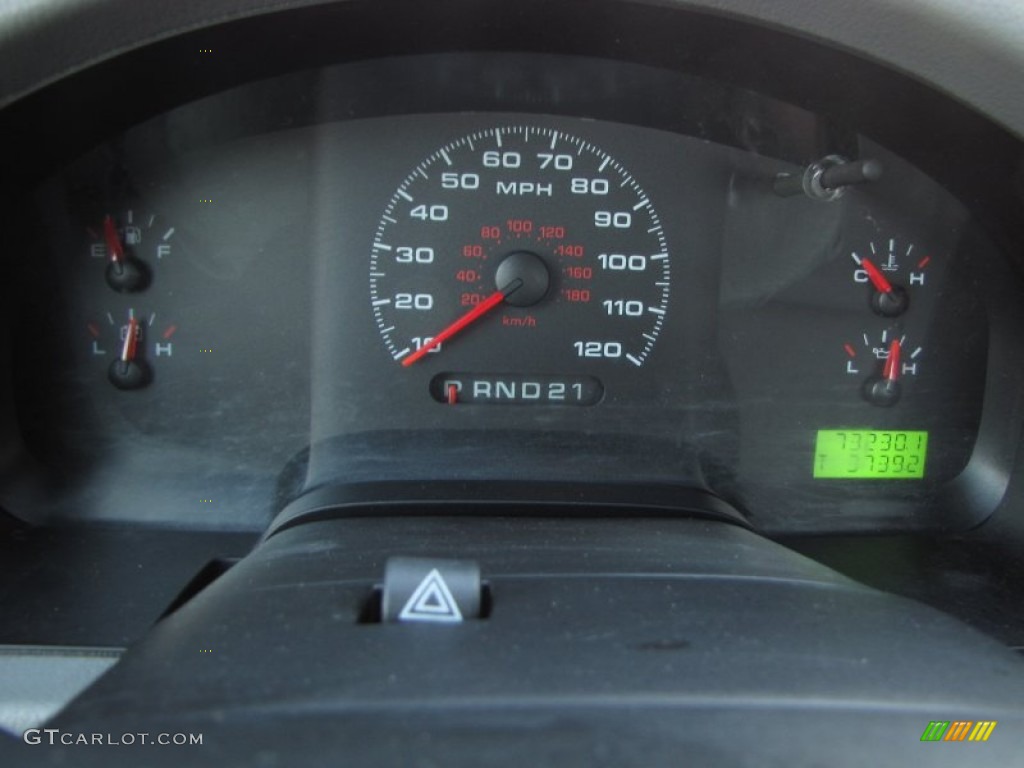 2005 F150 XL Regular Cab - True Blue Metallic / Medium Flint Grey photo #20