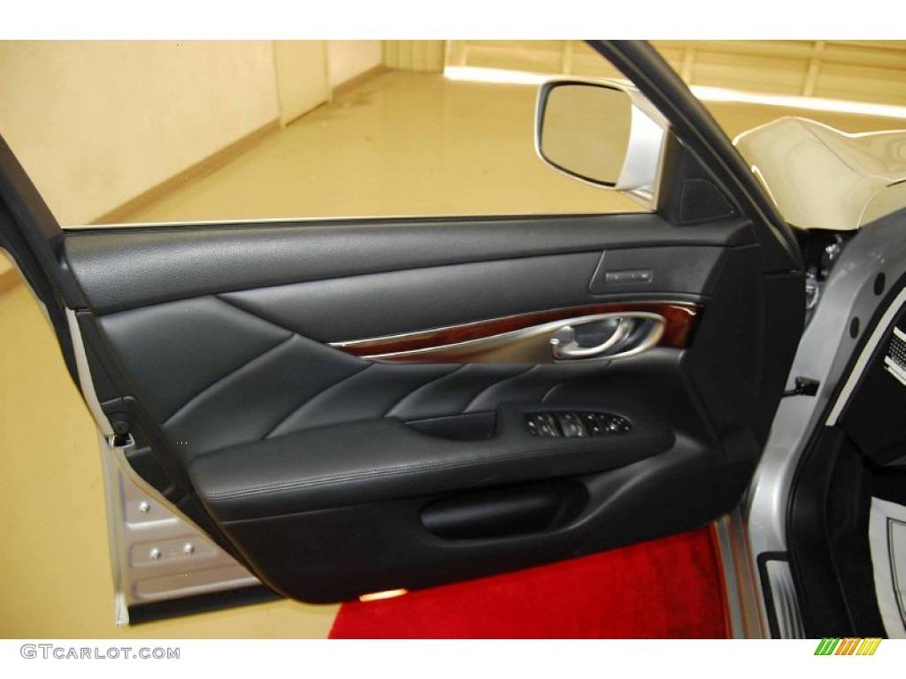 2011 Infiniti M 37x AWD Sedan Graphite Door Panel Photo #55292005
