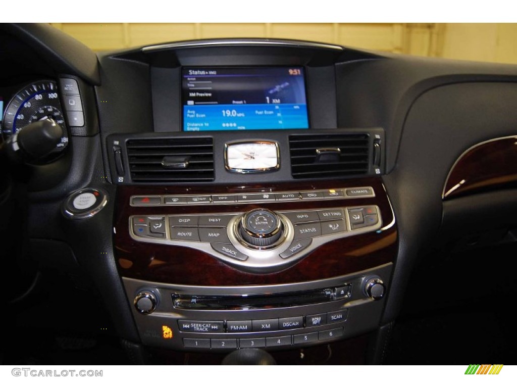 2011 Infiniti M 37x AWD Sedan Controls Photo #55292128