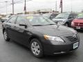 2009 Magnetic Gray Metallic Toyota Camry LE  photo #20