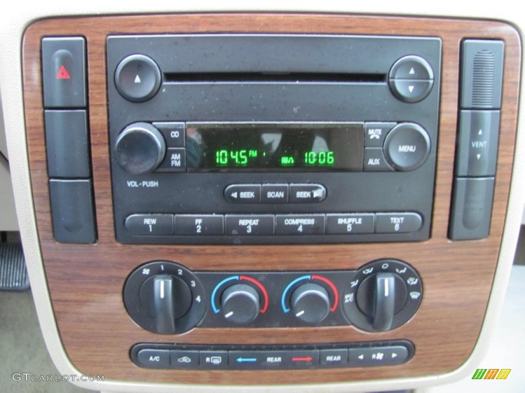 2005 Ford Freestar SEL Audio System Photo #55293314