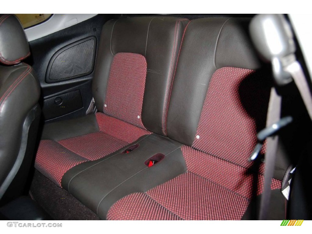 Black/Red Interior 2006 Hyundai Tiburon GT Photo #55293364