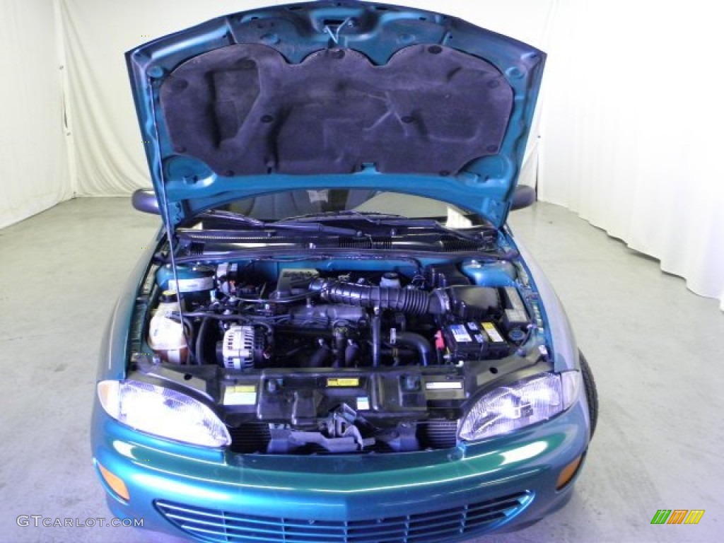 1998 Chevrolet Cavalier Coupe 2.2 Liter OHV 8-Valve 4 Cylinder Engine Photo #55293979