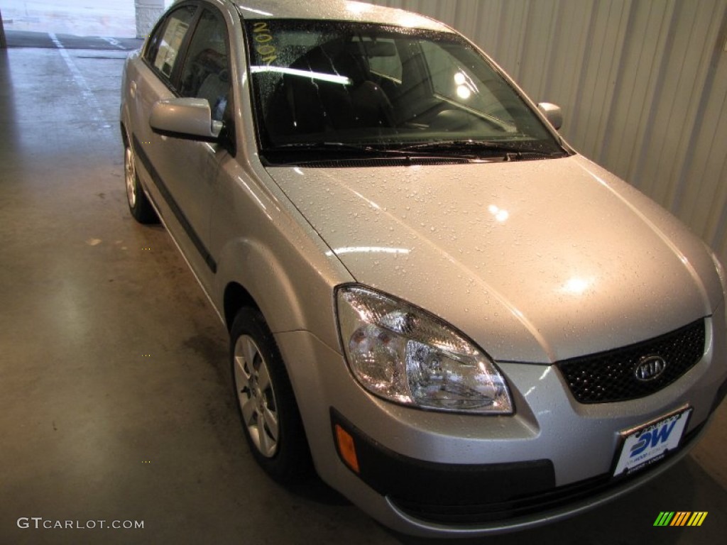 2007 Rio LX Sedan - Silver / Gray photo #1